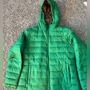Columbia Quilted Hooded Jacket Bright Green reversible brownish polka dots.